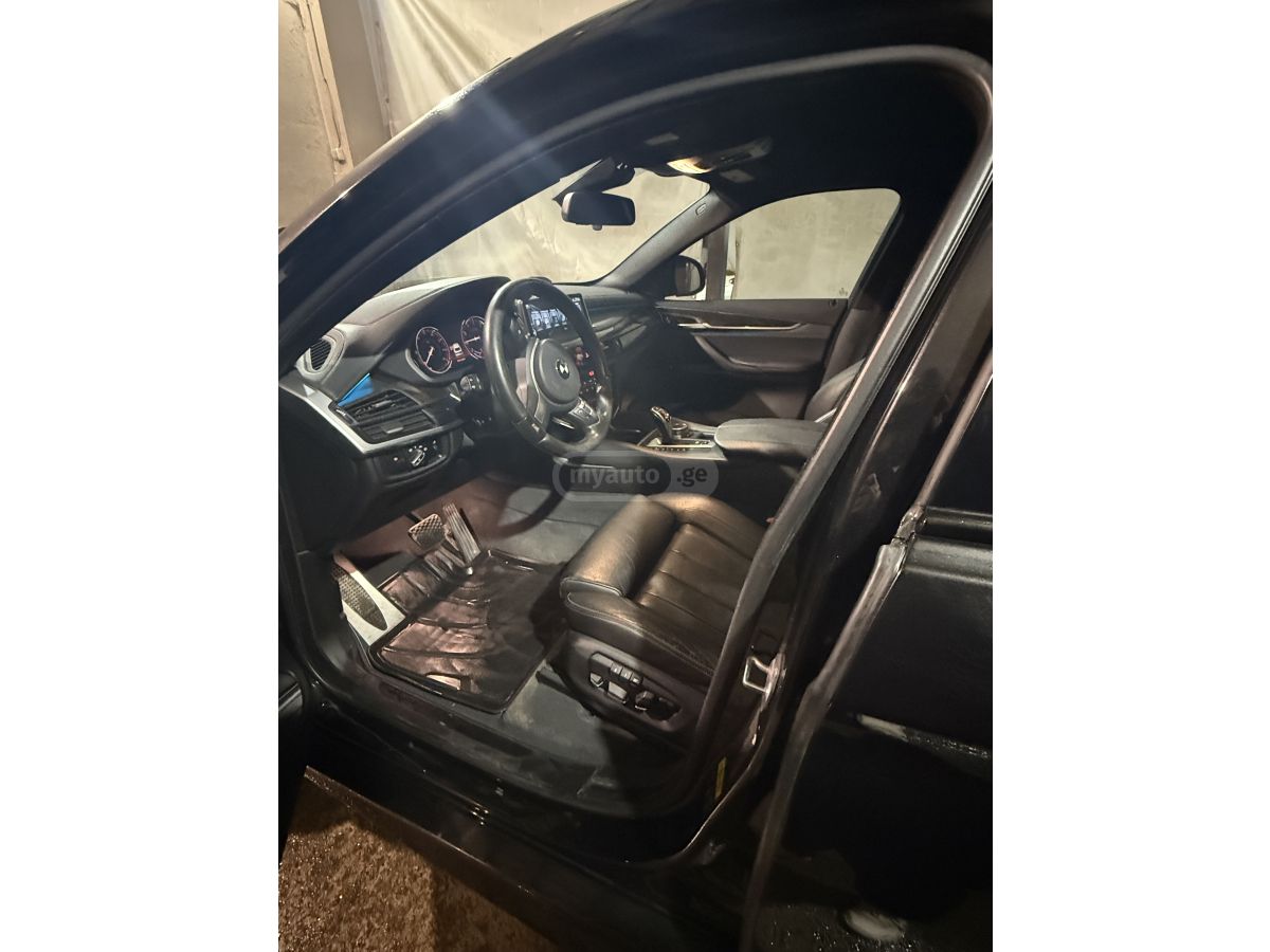 BMW X6 - фото 11