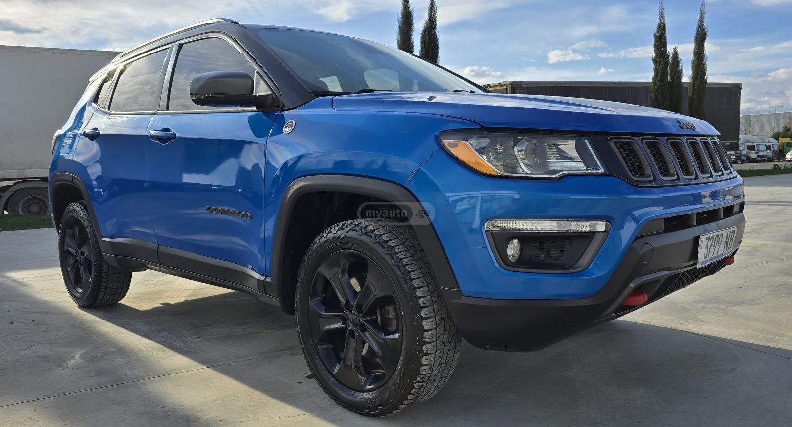 Jeep Compass - фото 3