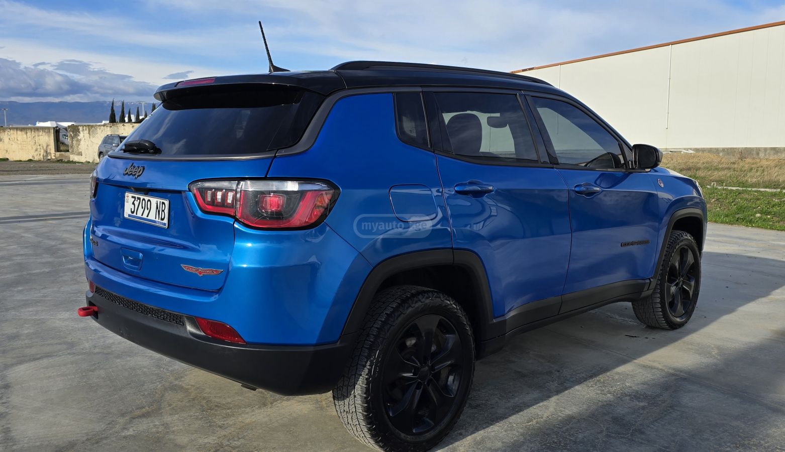 Jeep Compass - фото 5
