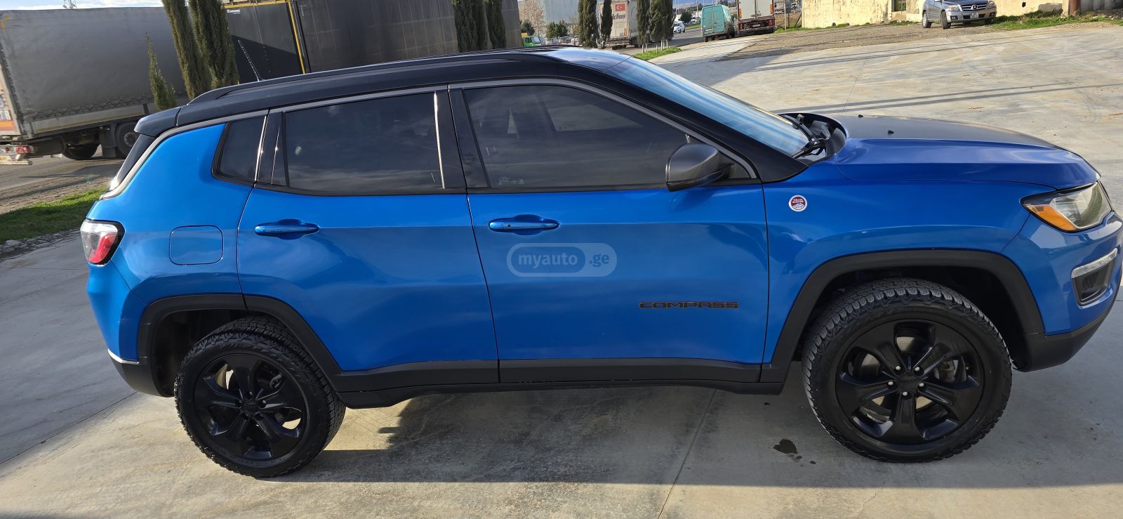 Jeep Compass - фото 9