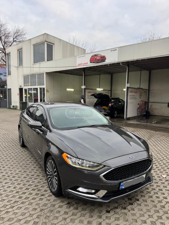 Ford Fusion - фото 3