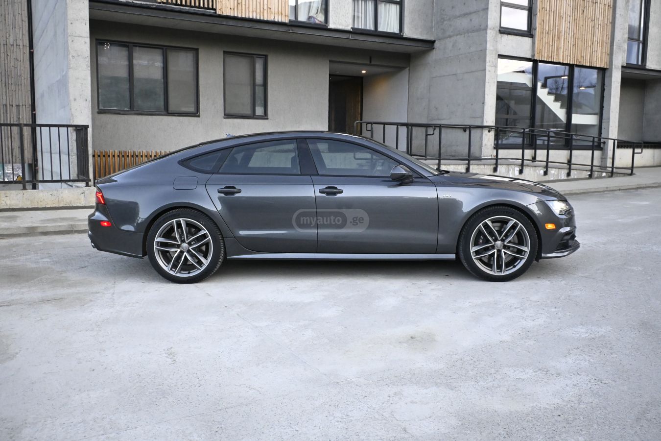 Audi S7 - фото 15