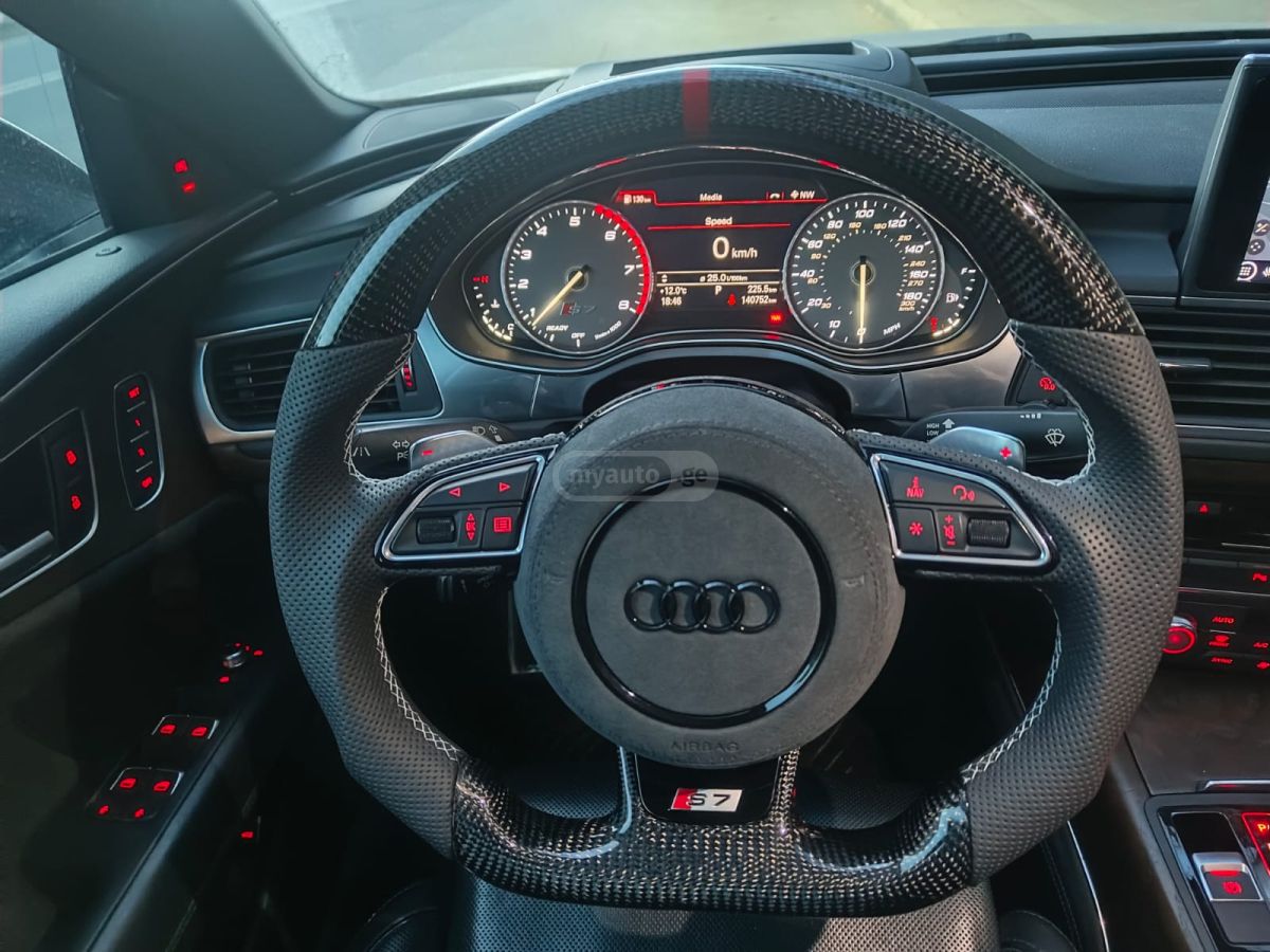 Audi S7 - фото 2