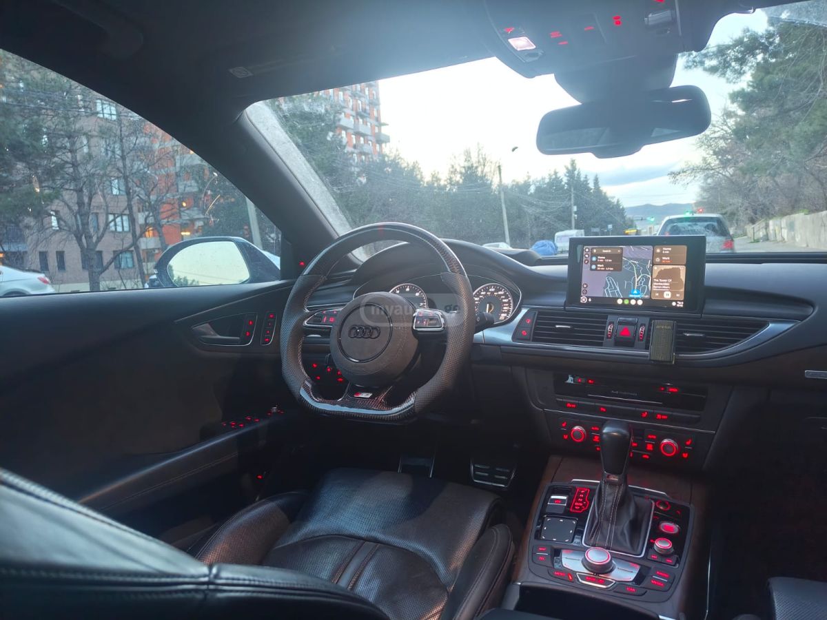 Audi S7 - фото 3