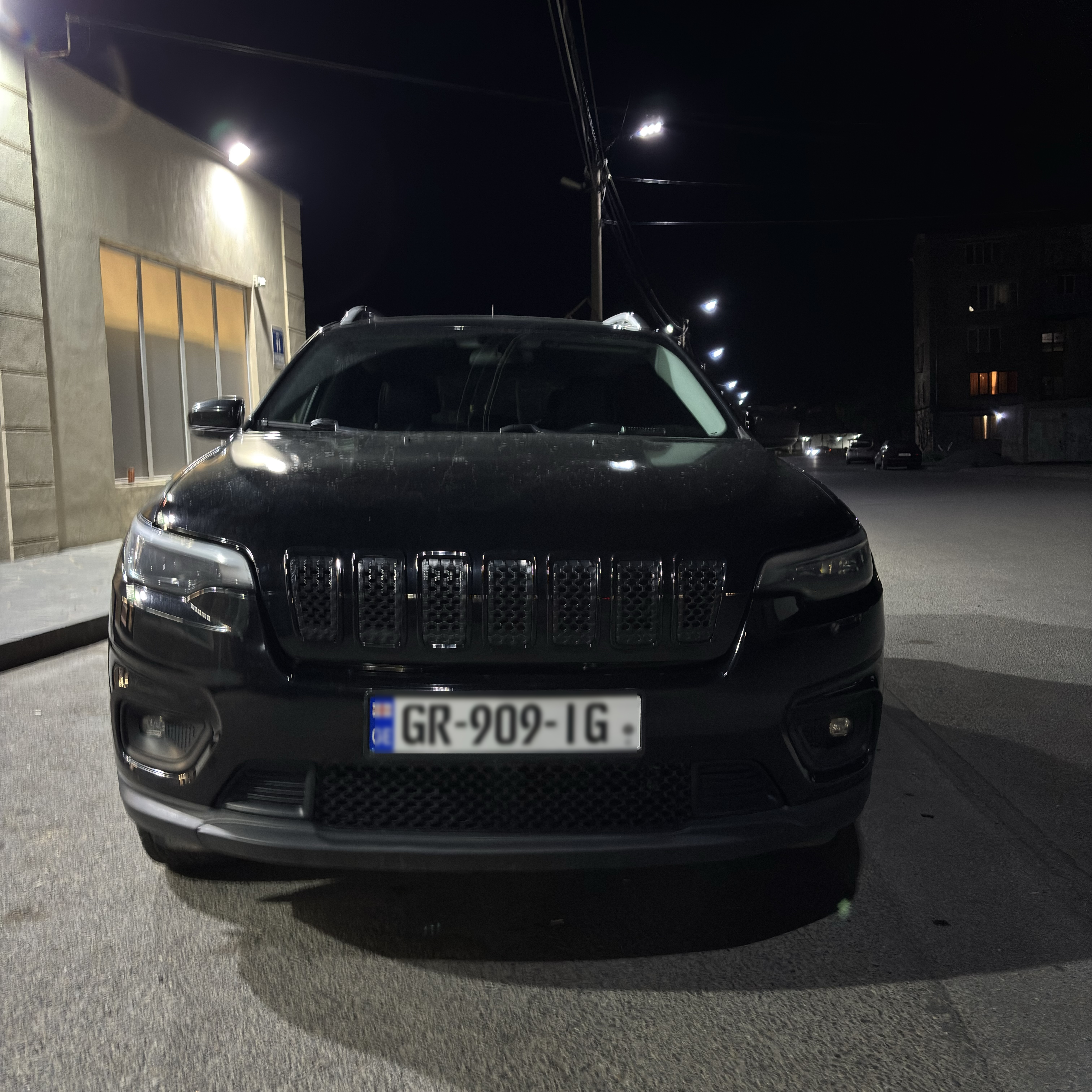 Jeep Cherokee - фото 8