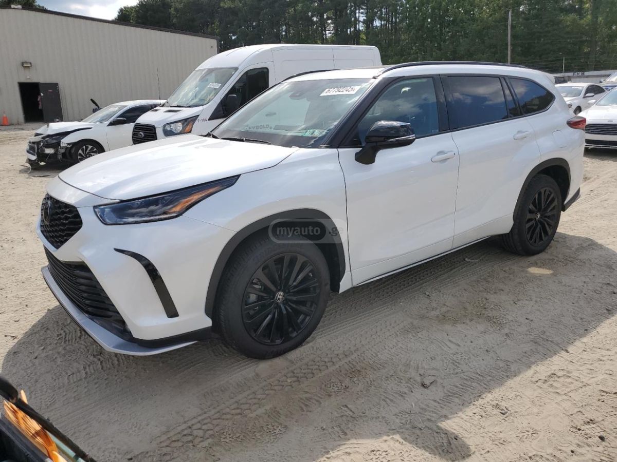 Toyota XLE 4dr All-Wheel Drive Automa — миниатюра 2