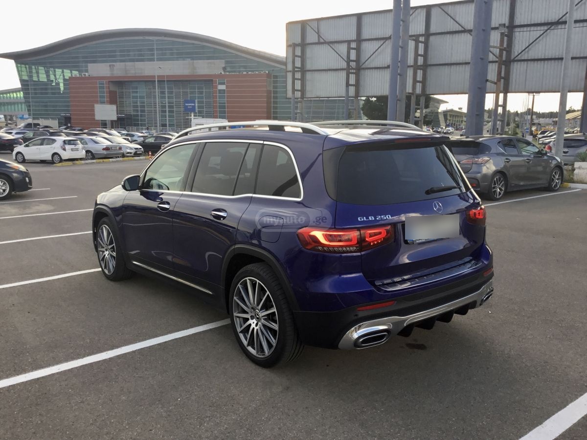 Mercedes-Benz Base GLB 250 4dr All-Wheel Dri — миниатюра 4