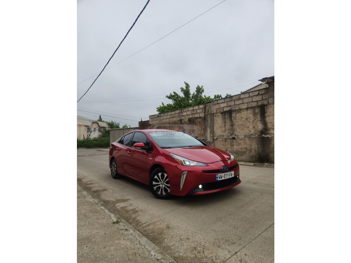 Toyota Prius - фото 4