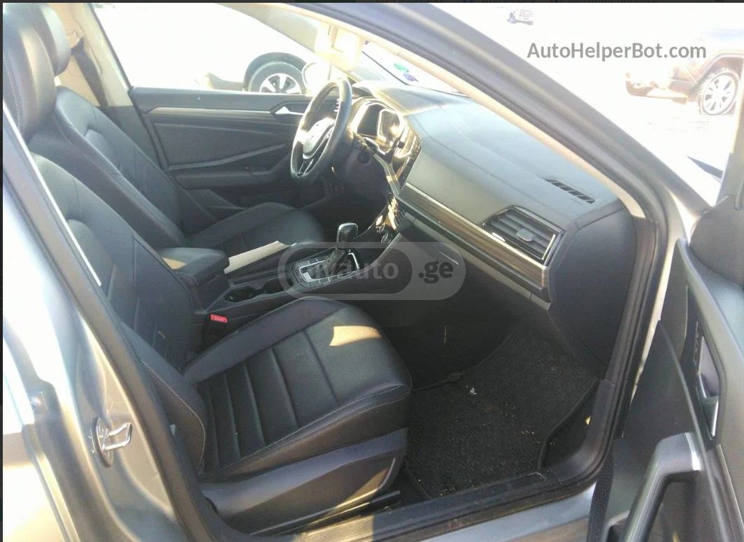 Volkswagen Jetta - фото 4