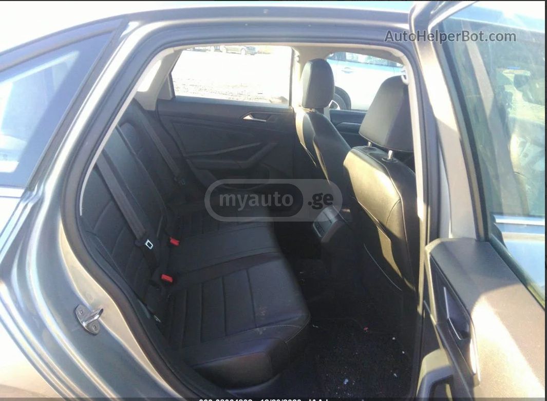 Volkswagen Jetta - фото 5