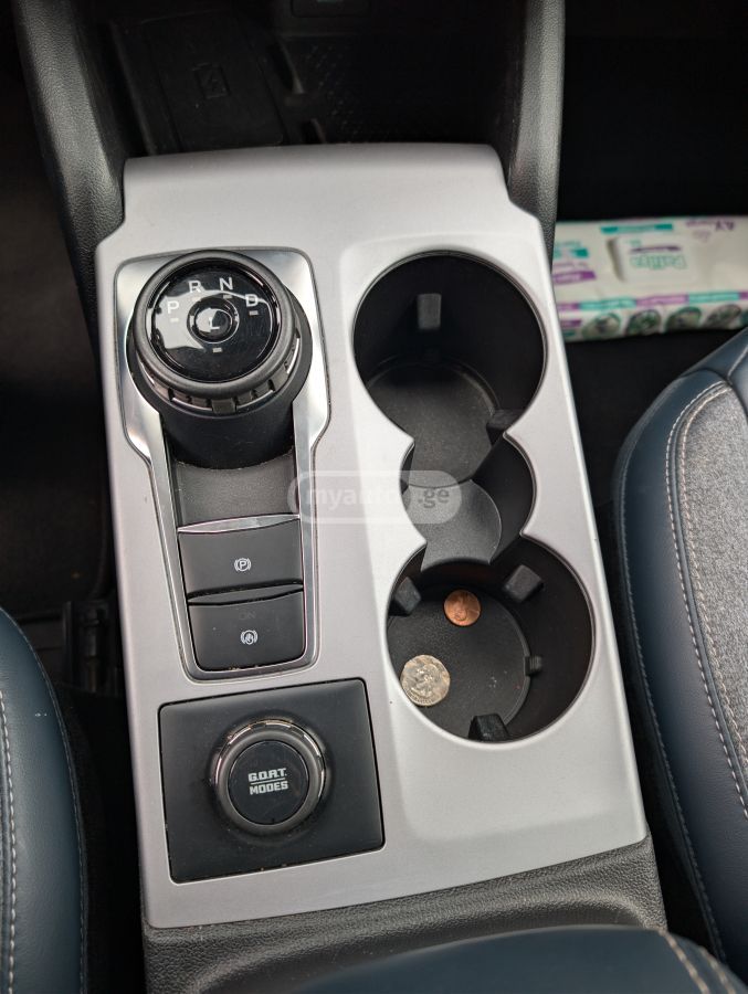 Ford Outer Banks 4dr 4x4 Automatic — миниатюра 4