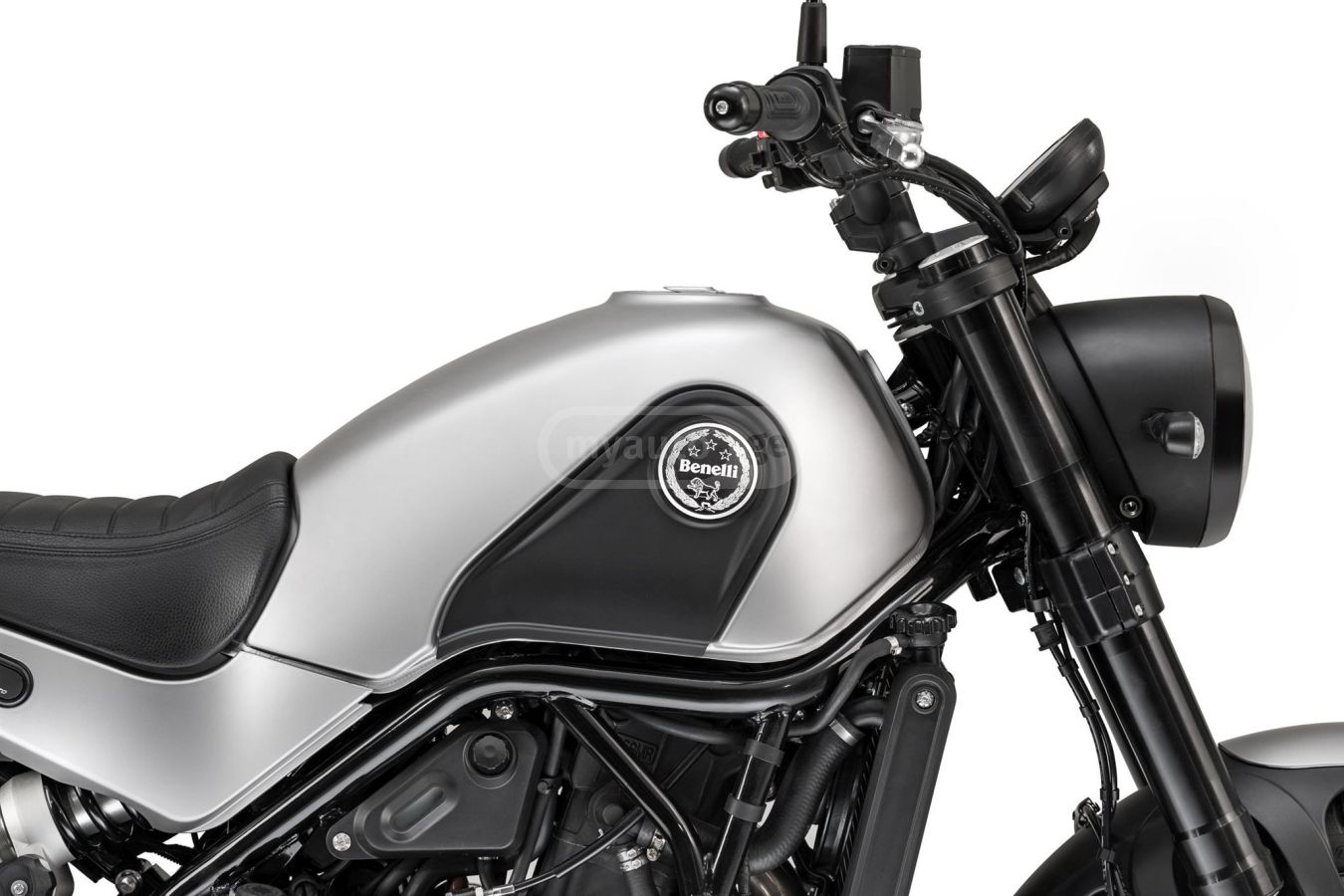 Benelli Leoncino 500 