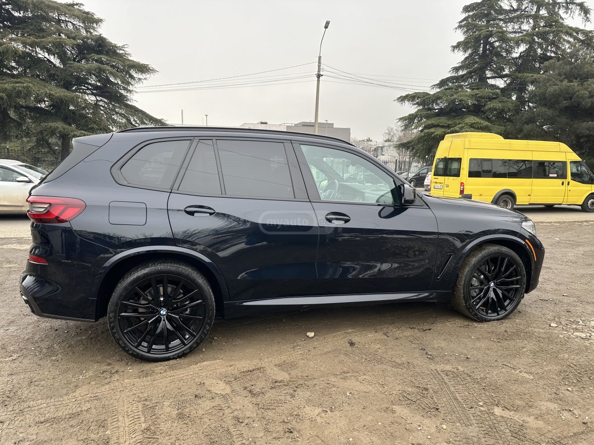BMW X5 - фото 6