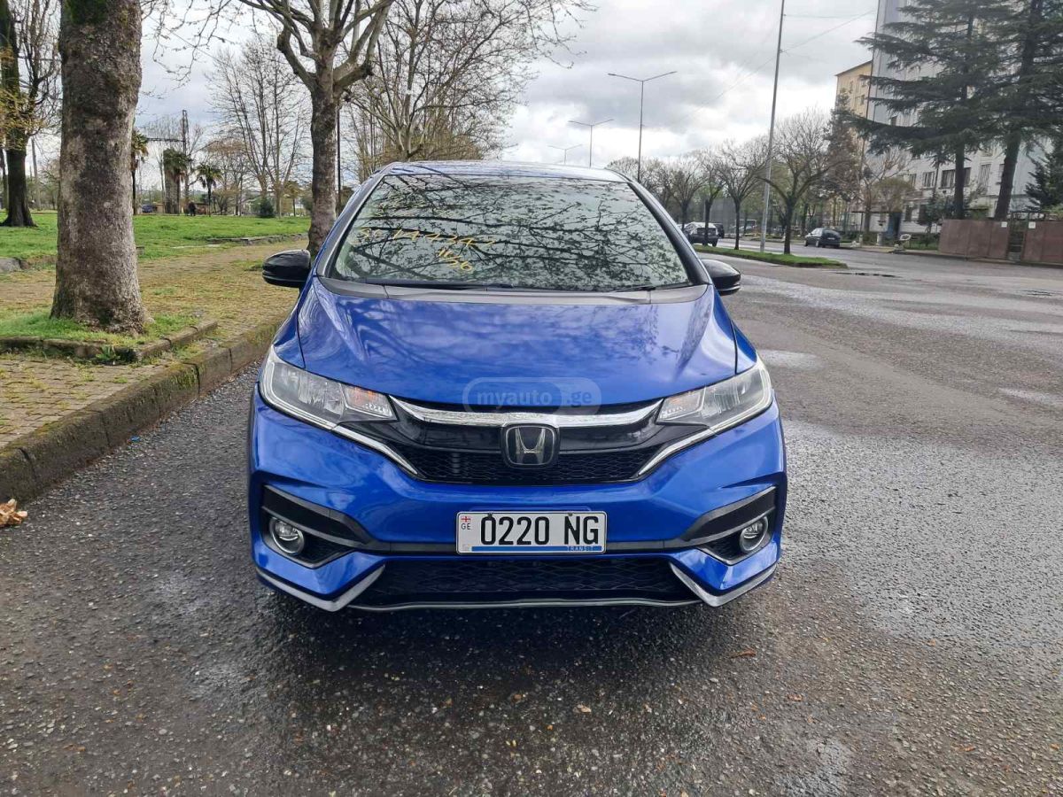 Honda FIT - фото 1