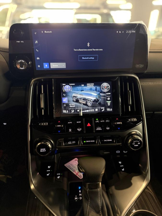 Lexus LX 500 - фото 15