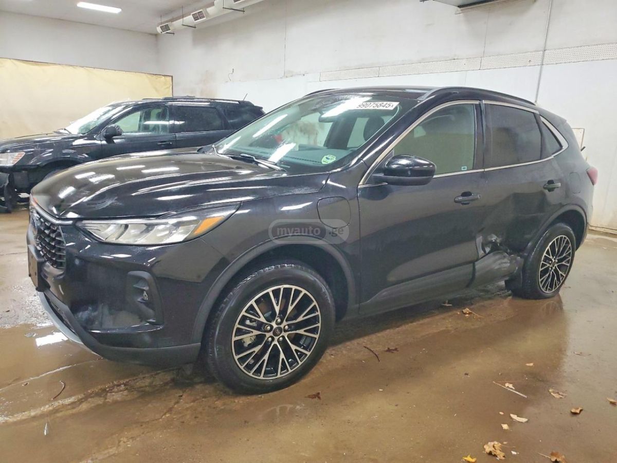 Ford Escape 2025 — миниатюра 1