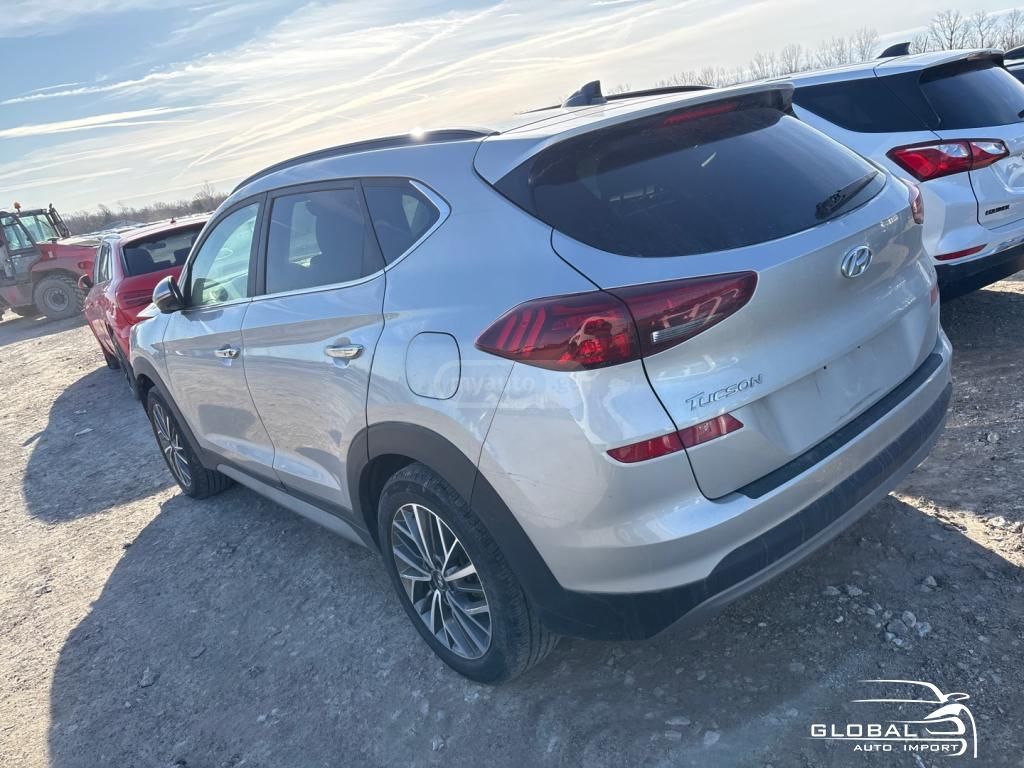 Hyundai Tucson - фото 1