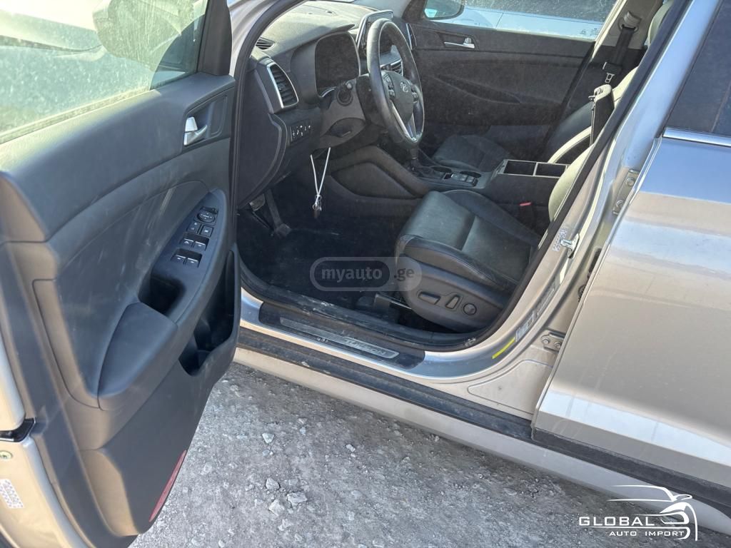 Hyundai Tucson - фото 12