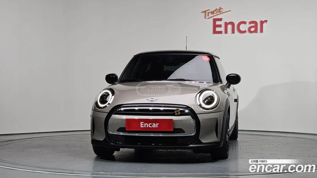 MINI Cooper 2024 — миниатюра 3