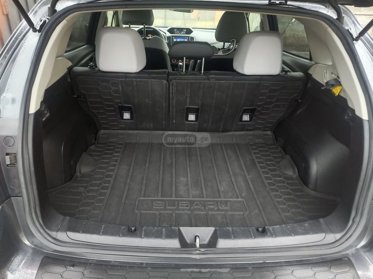 Subaru Limited 4dr All-Wheel Drive CV — миниатюра 8