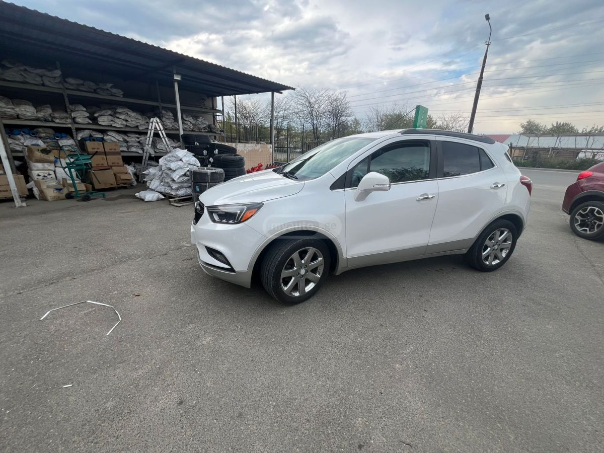 Buick Encore - фото 2
