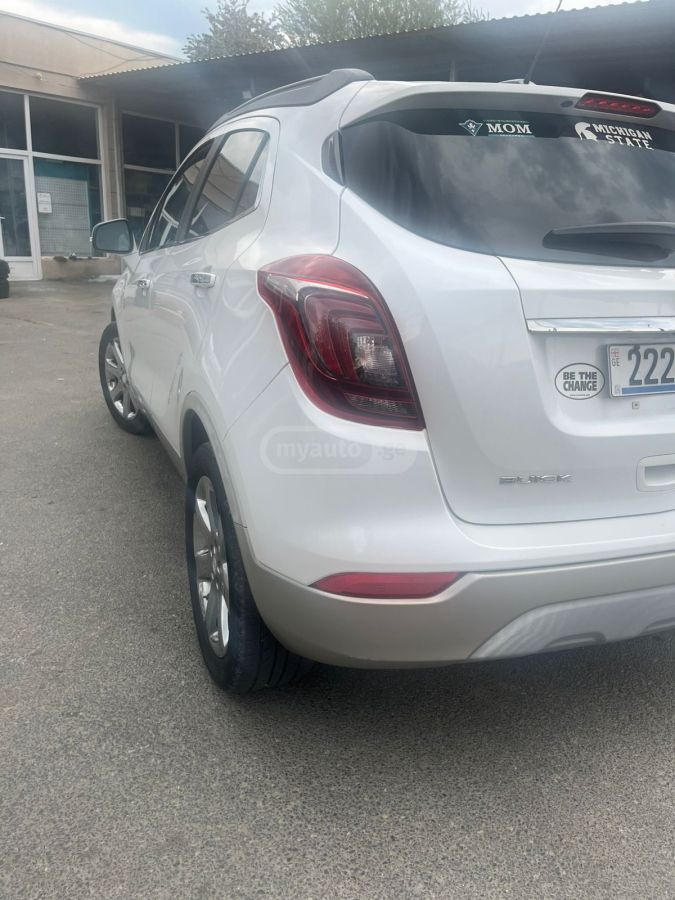 Buick Encore - фото 6