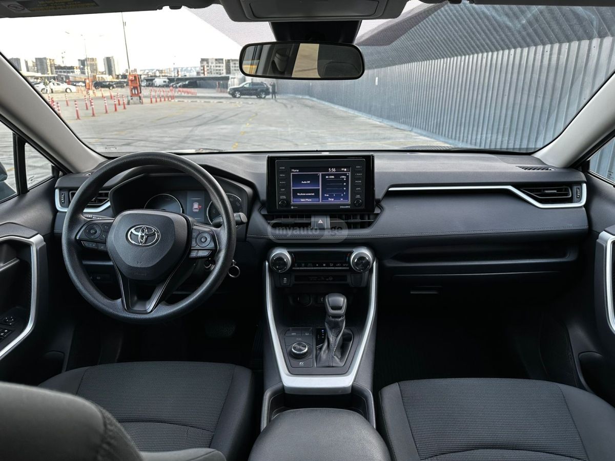 Toyota RAV 4 - фото 12