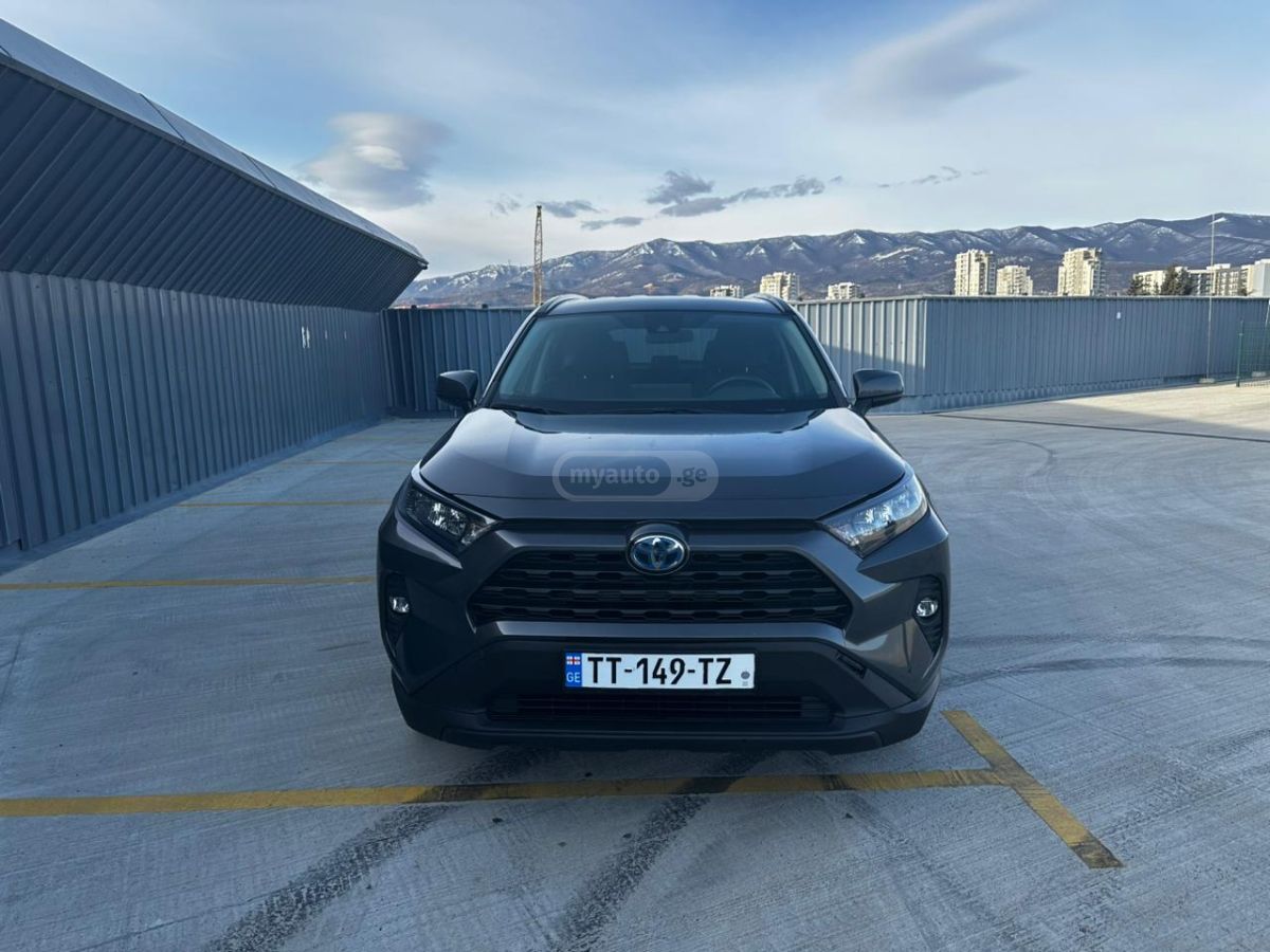 Toyota RAV 4 - фото 2