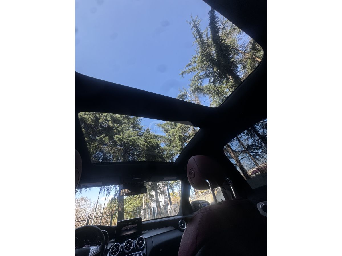 Mercedes-Benz C 300 - фото 10