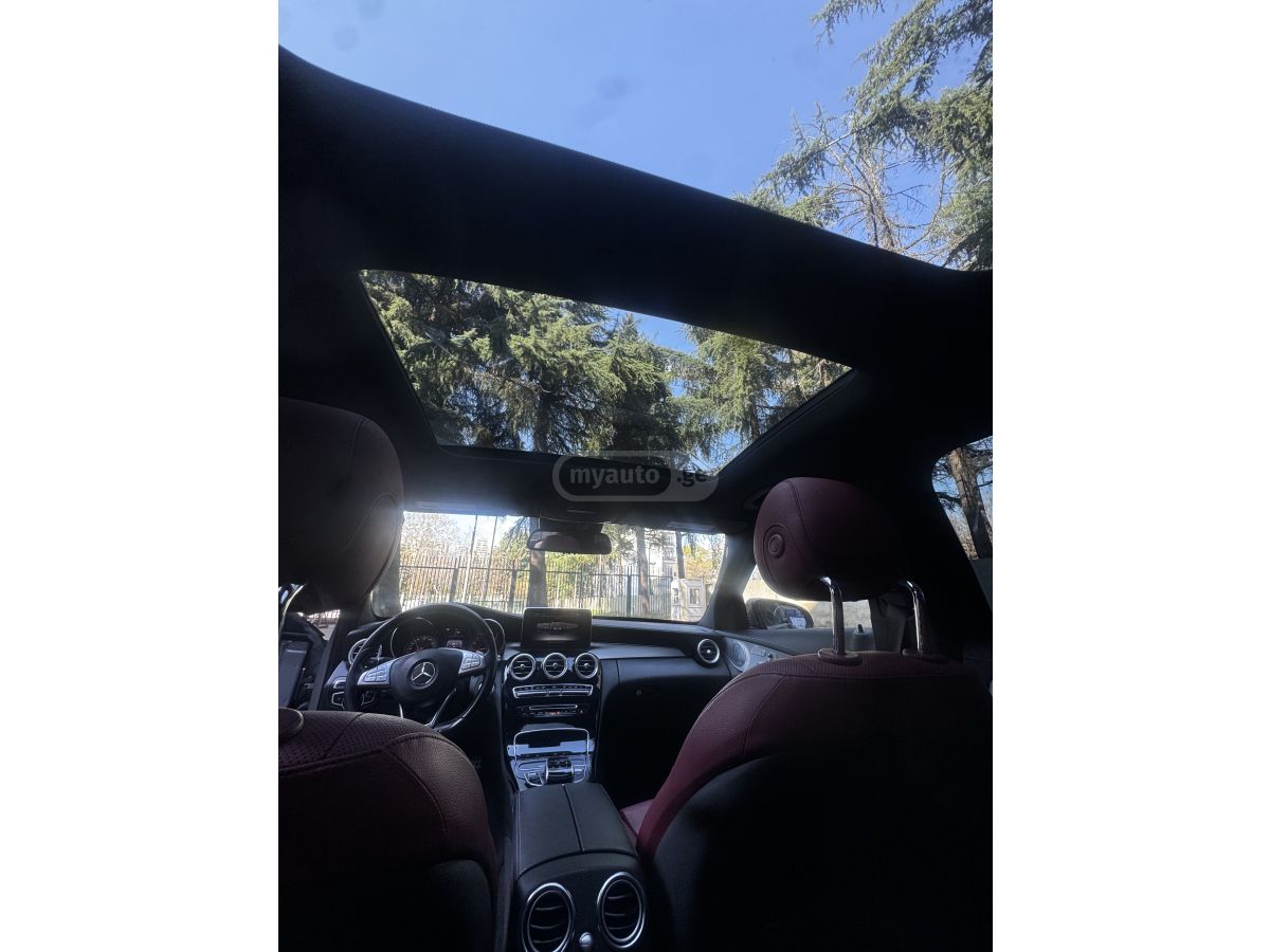 Mercedes-Benz C 300 - фото 14