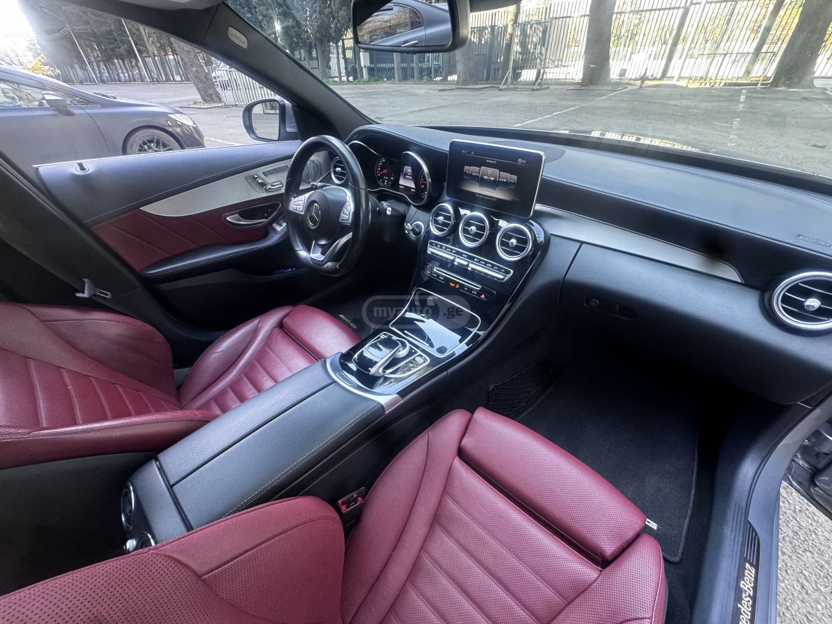 Mercedes-Benz C 300 - фото 15