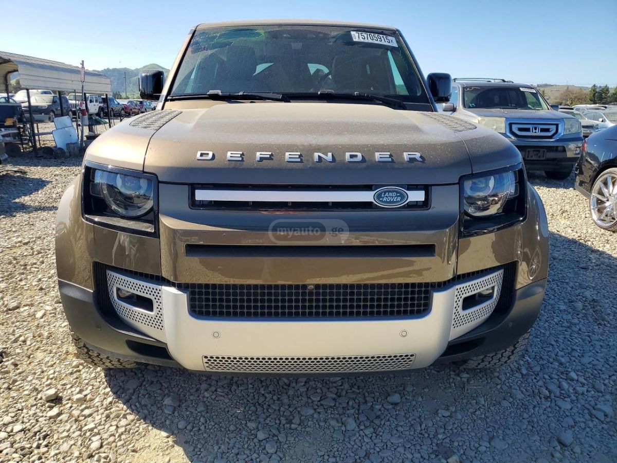 Land Rover Defender 110 2025 — миниатюра 5
