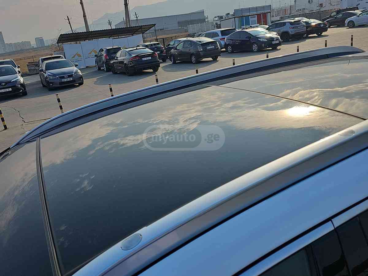 Hyundai Hyundai SantaFE — миниатюра 9