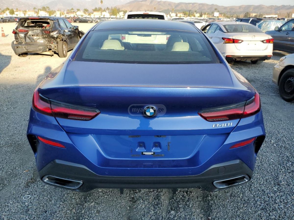 BMW i 4dr Rear-Wheel Drive Sedan A — миниатюра 6