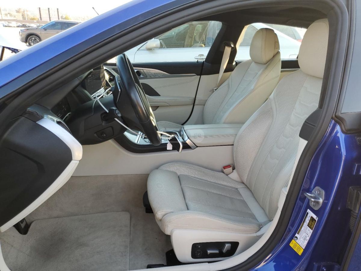 BMW i 4dr Rear-Wheel Drive Sedan A — миниатюра 7