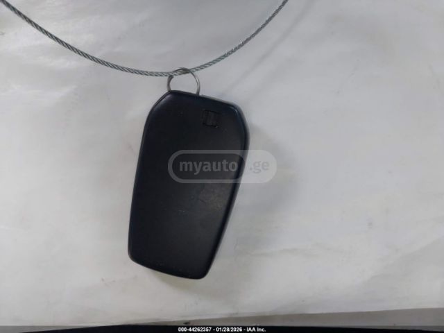 Toyota XLE — миниатюра 11