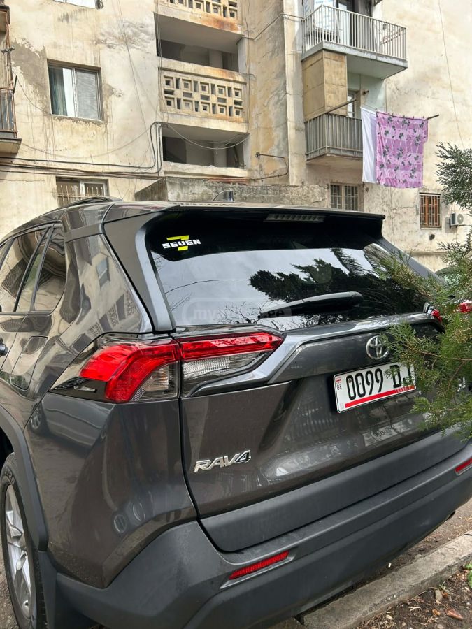 Toyota XLE 4dr All Wheel Drive Automa — миниатюра 2