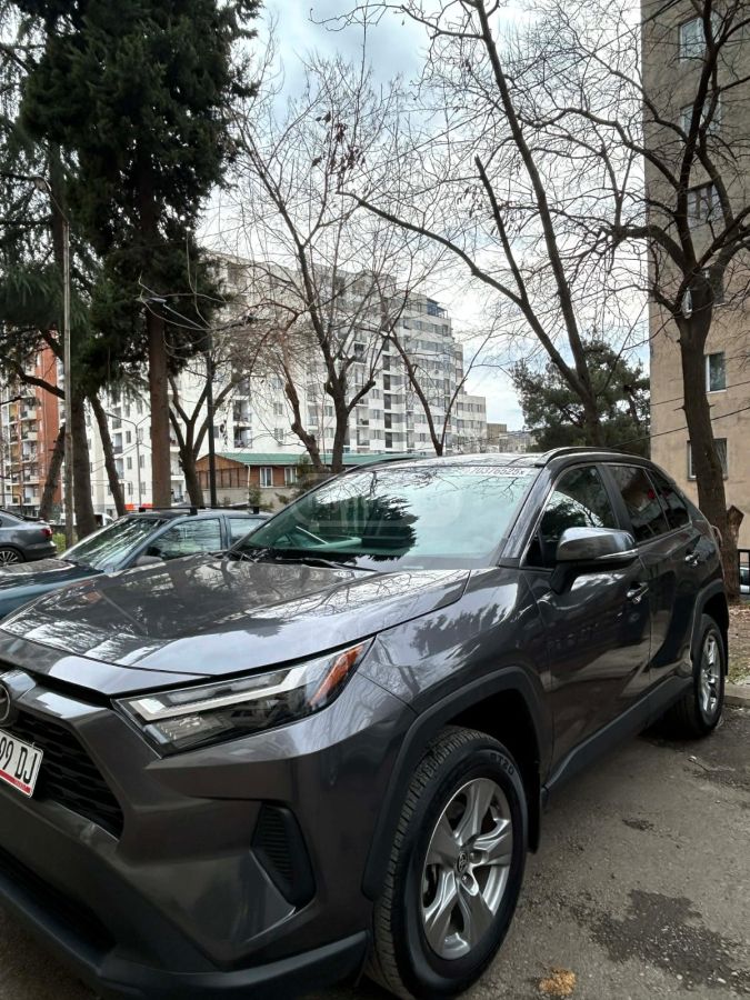 Toyota XLE 4dr All Wheel Drive Automa — миниатюра 3