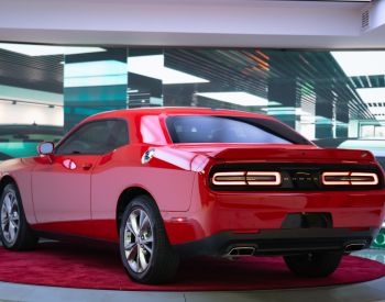 Dodge Challenger 