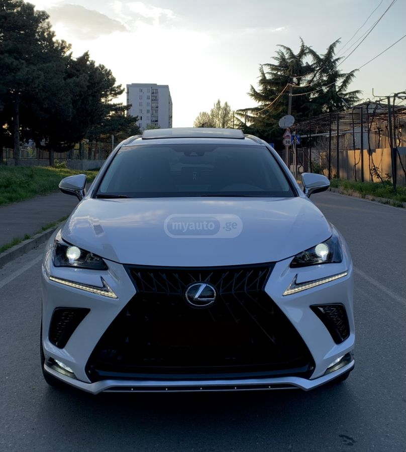 Lexus NX 300 - фото 2
