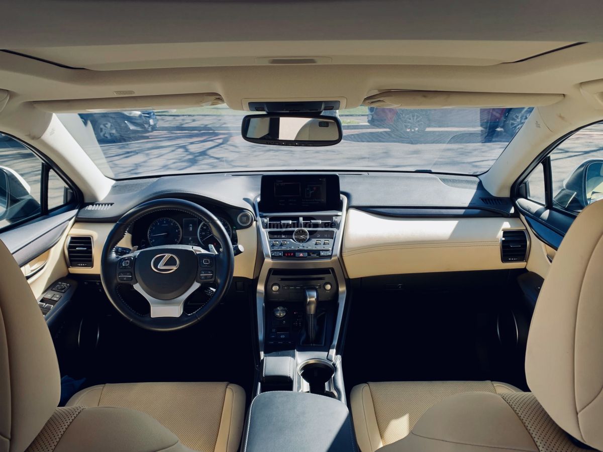 Lexus NX 300 - фото 9