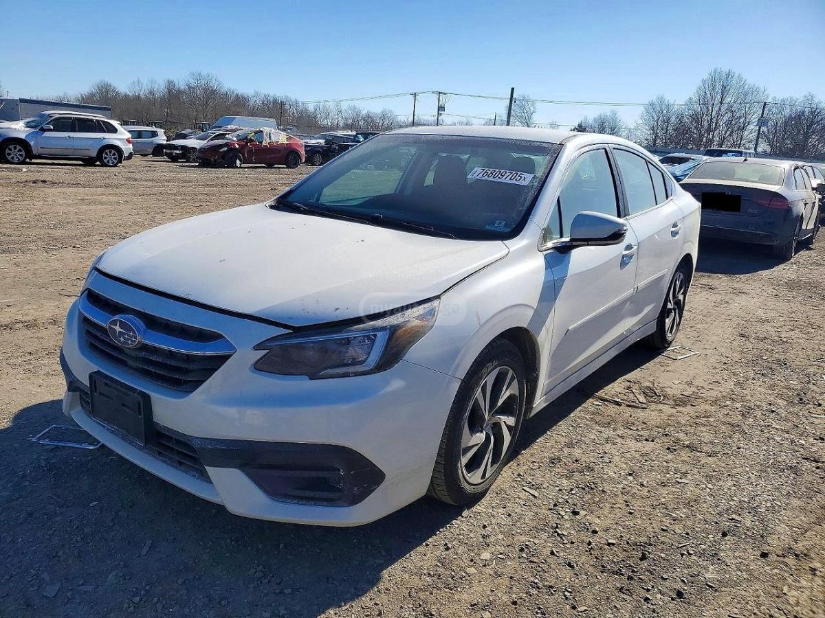 Subaru Legacy - фото 1