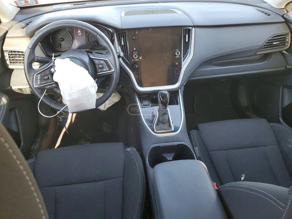 Subaru Legacy - фото 8