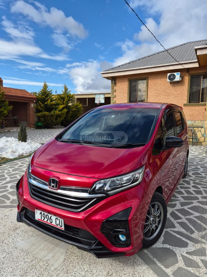 Honda Freed - фото 5