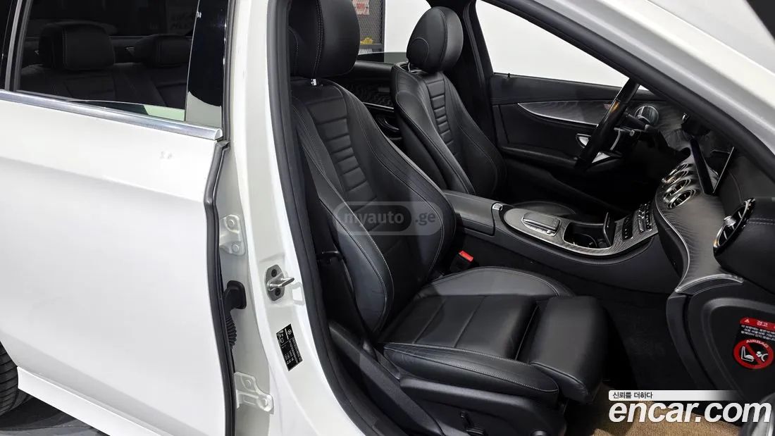 Mercedes-Benz E53 AMG - фото 12