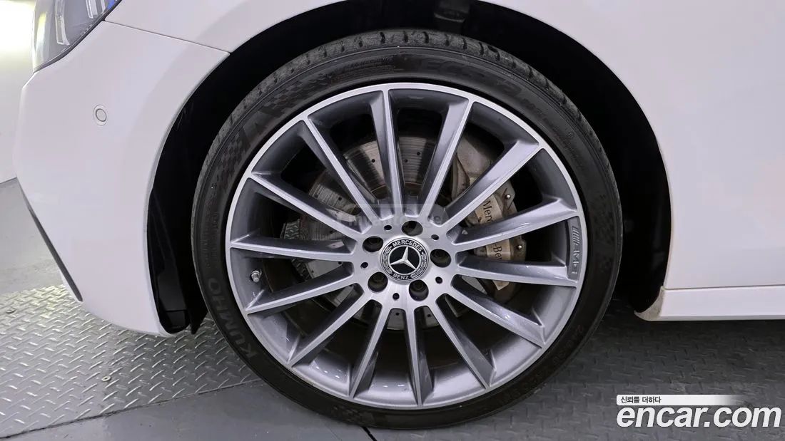 Mercedes-Benz E53 AMG - фото 5