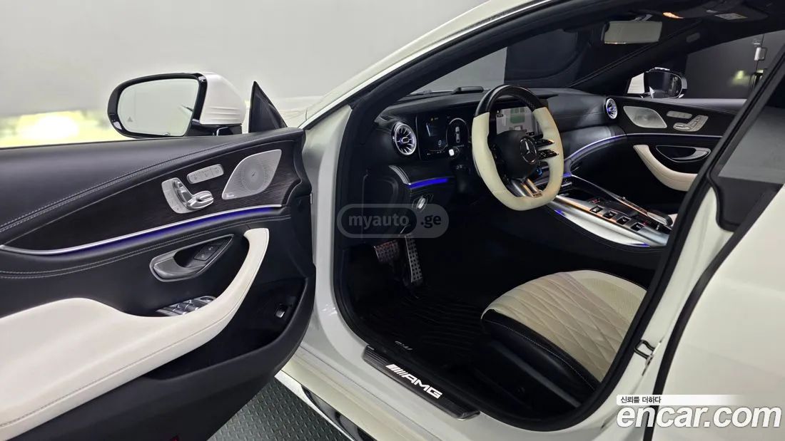 Mercedes-Benz AMG GT 53 - фото 10