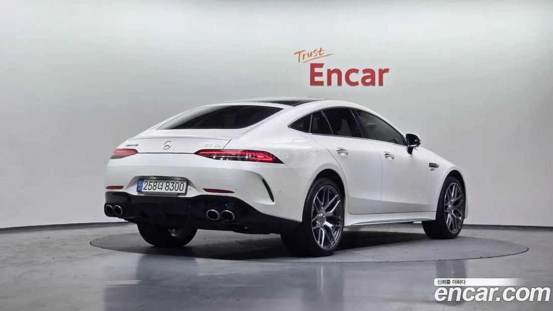 Mercedes-Benz AMG GT 53 - фото 2