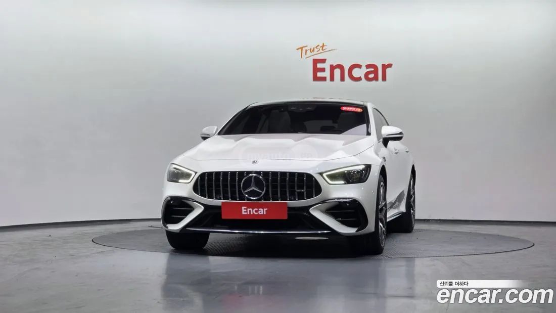 Mercedes-Benz AMG GT 53 - фото 3