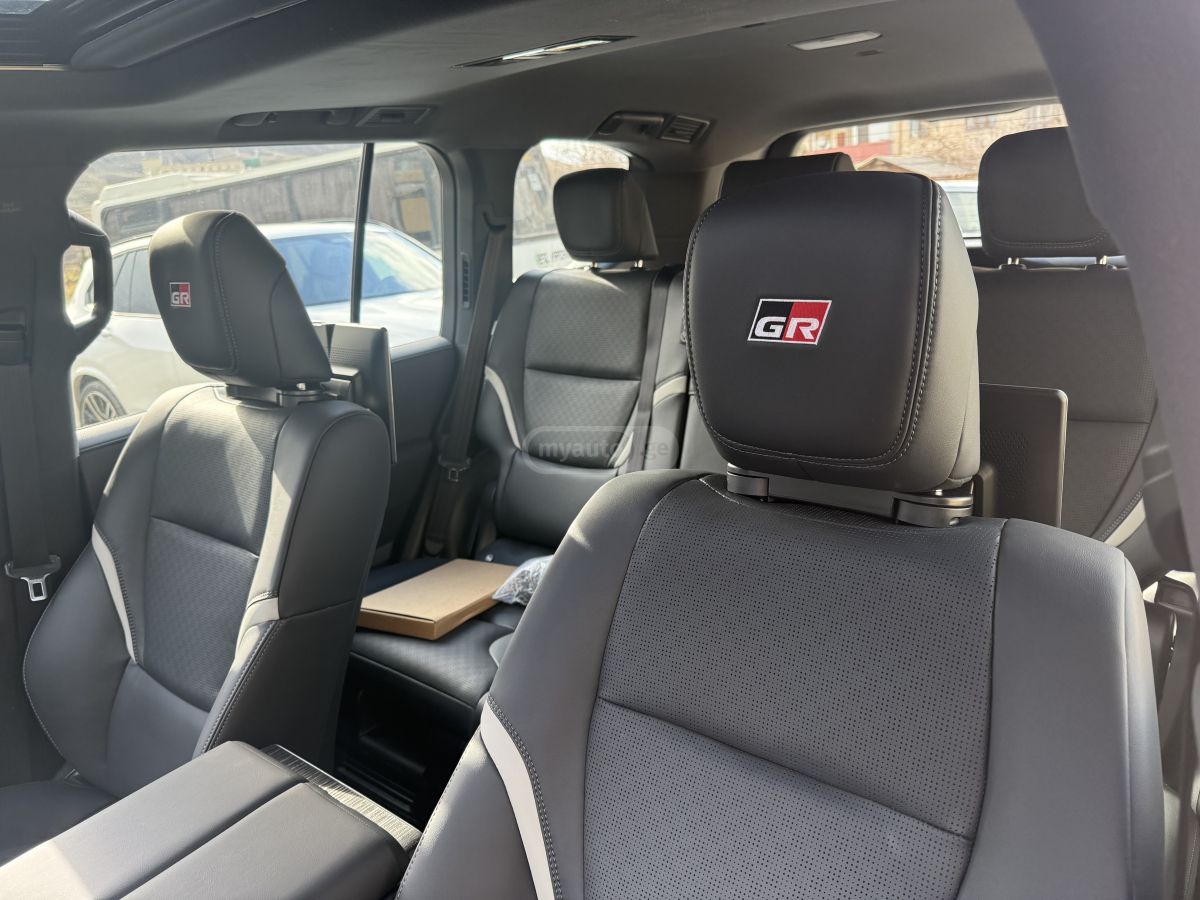 Toyota GR sport Официал В наличии Га — миниатюра 11